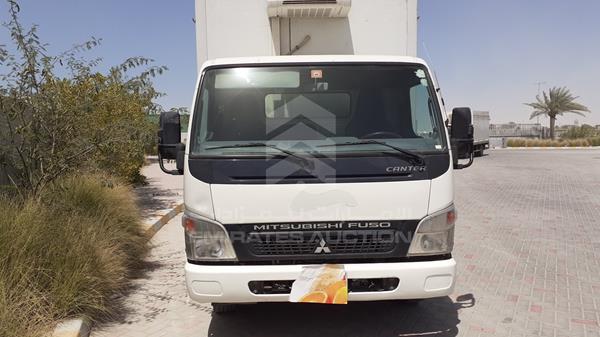 Mitsubishi Canter (2015)
