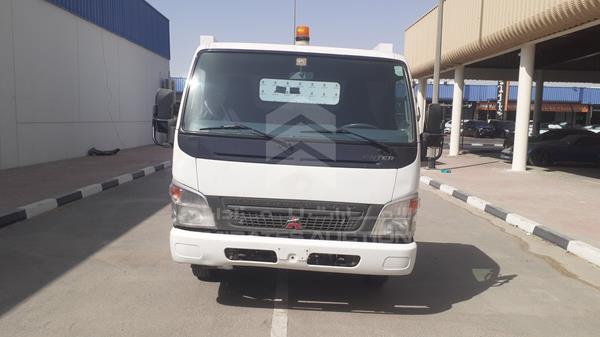 Mitsubishi Canter (2013)