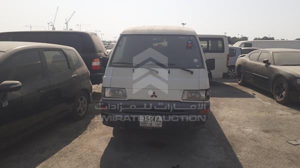 Mitsubishi L 300 (2011)