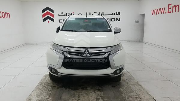 Mitsubishi Montero (2016)