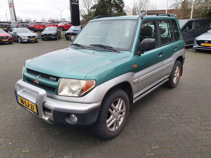 Mitsubishi Pajero pinin (2003)