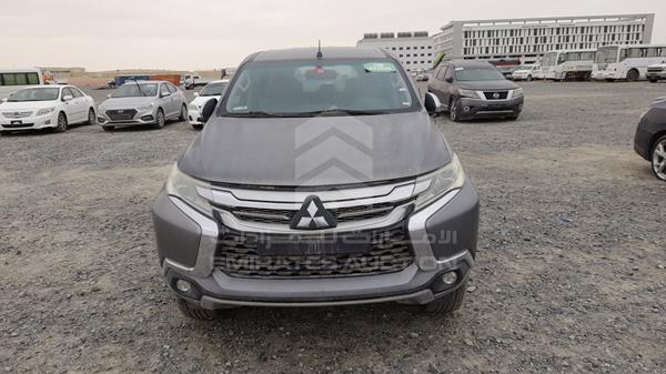 Mitsubishi Montero (2016)