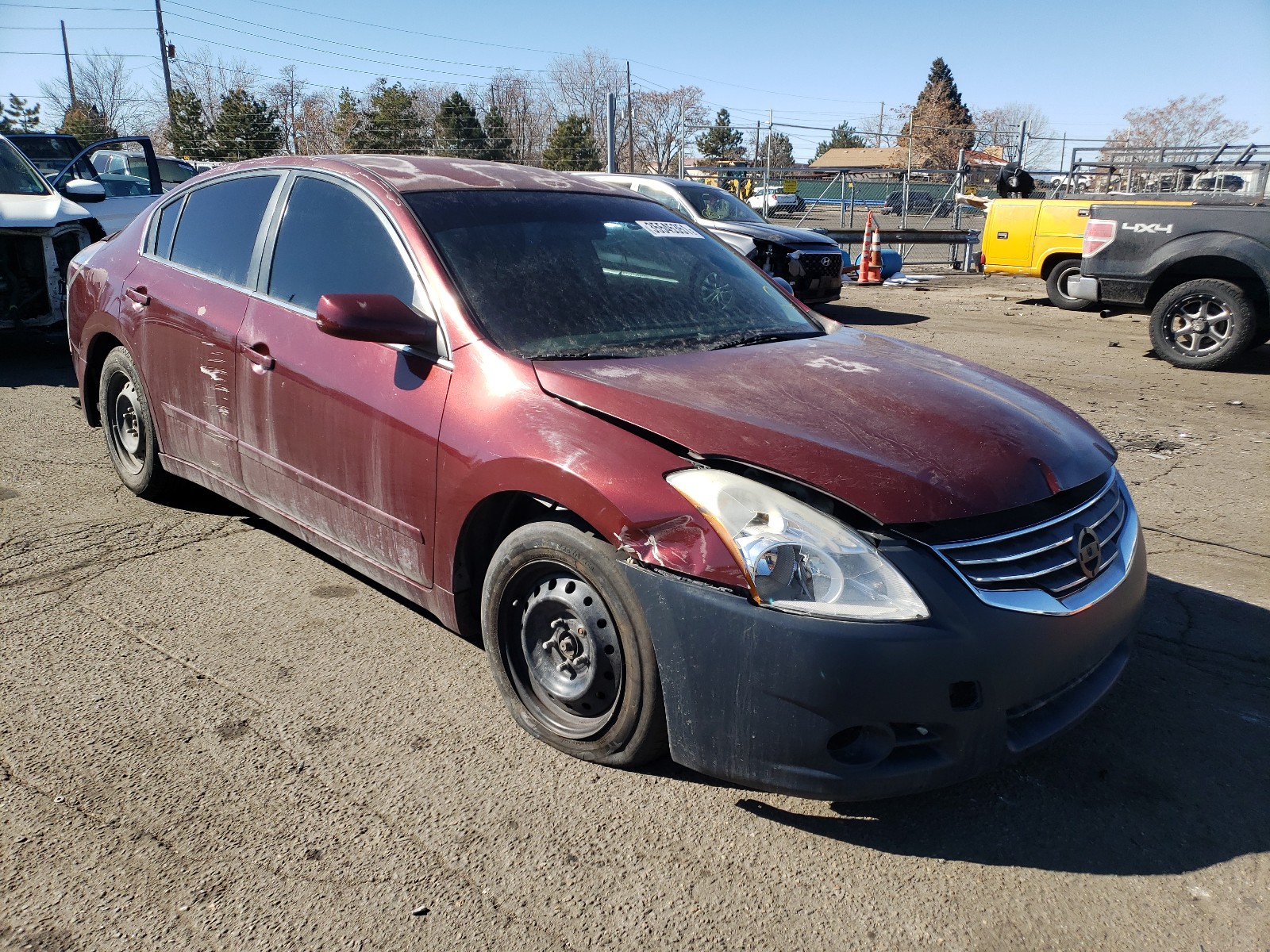 Nissan Altima bas (2011)
