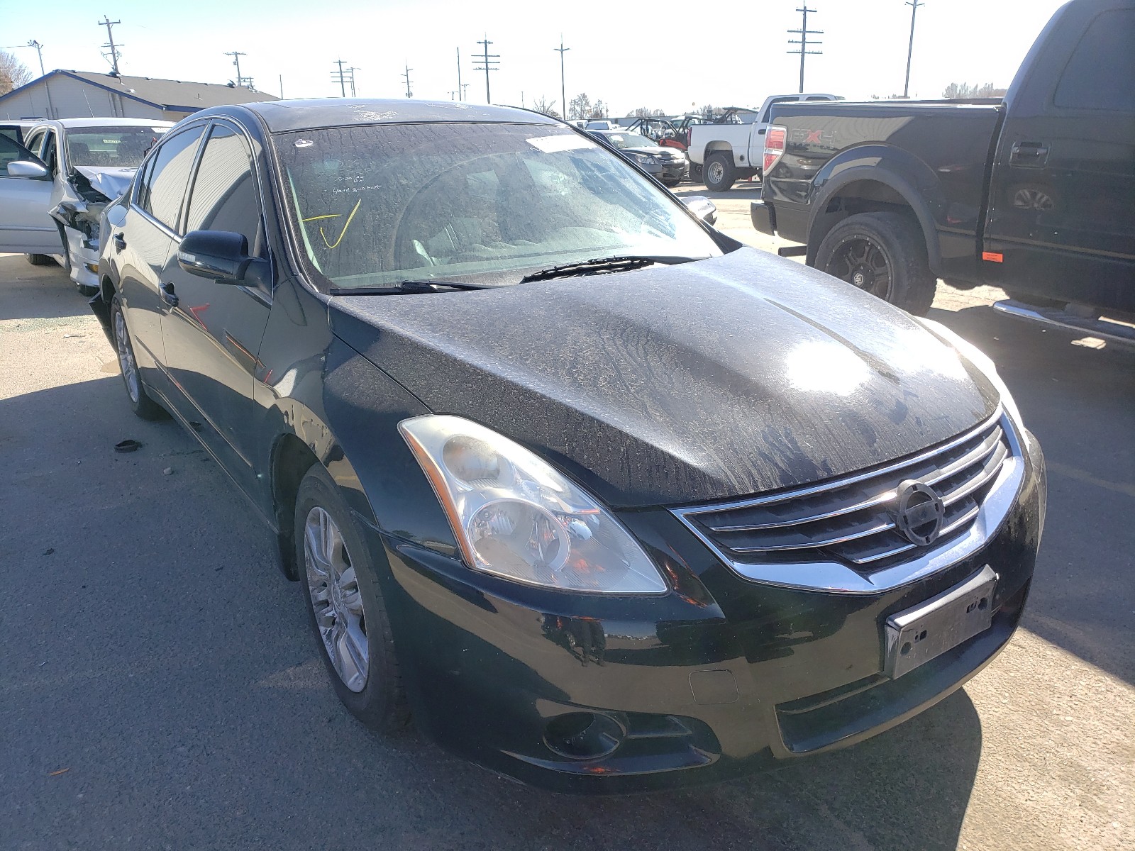 Nissan Altima bas (2011)