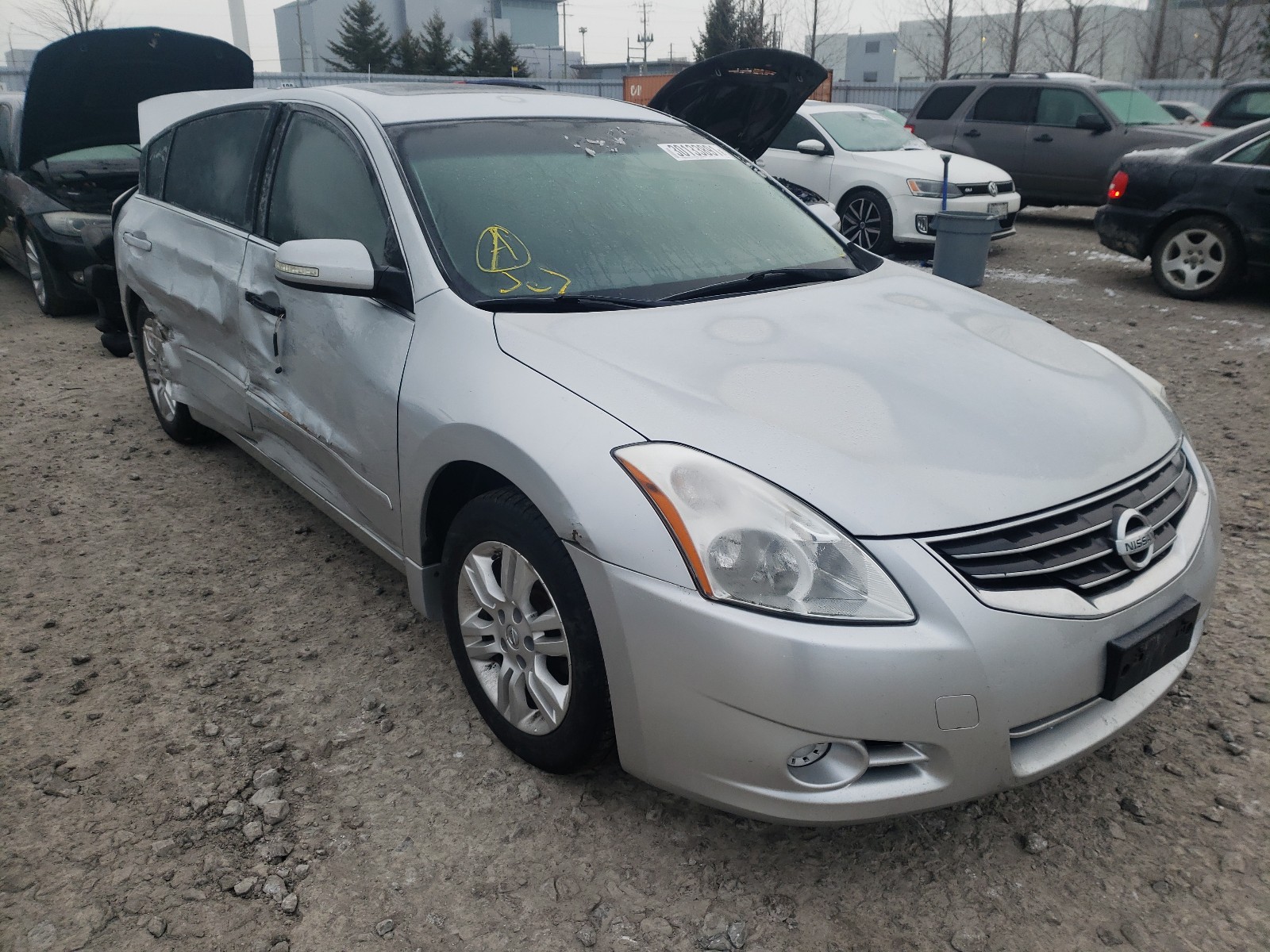 Nissan Altima bas (2012)
