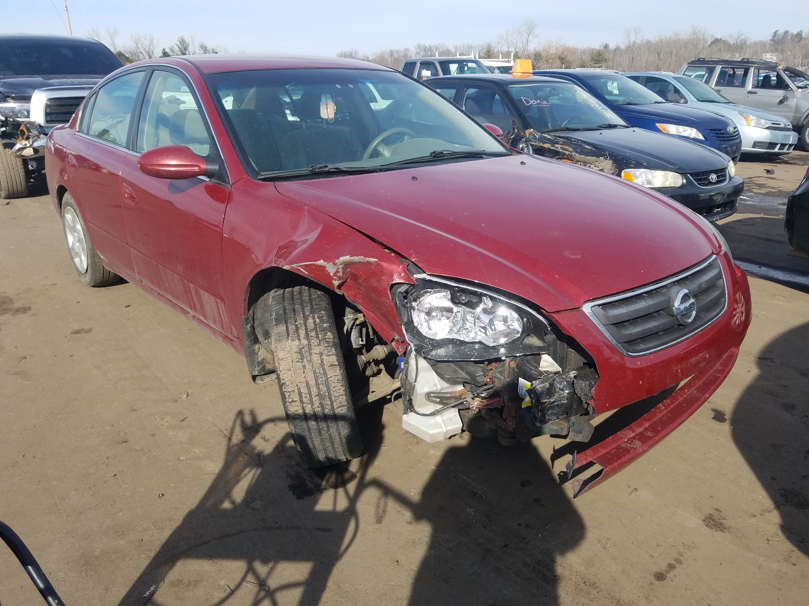 Nissan Altima bas (2003)
