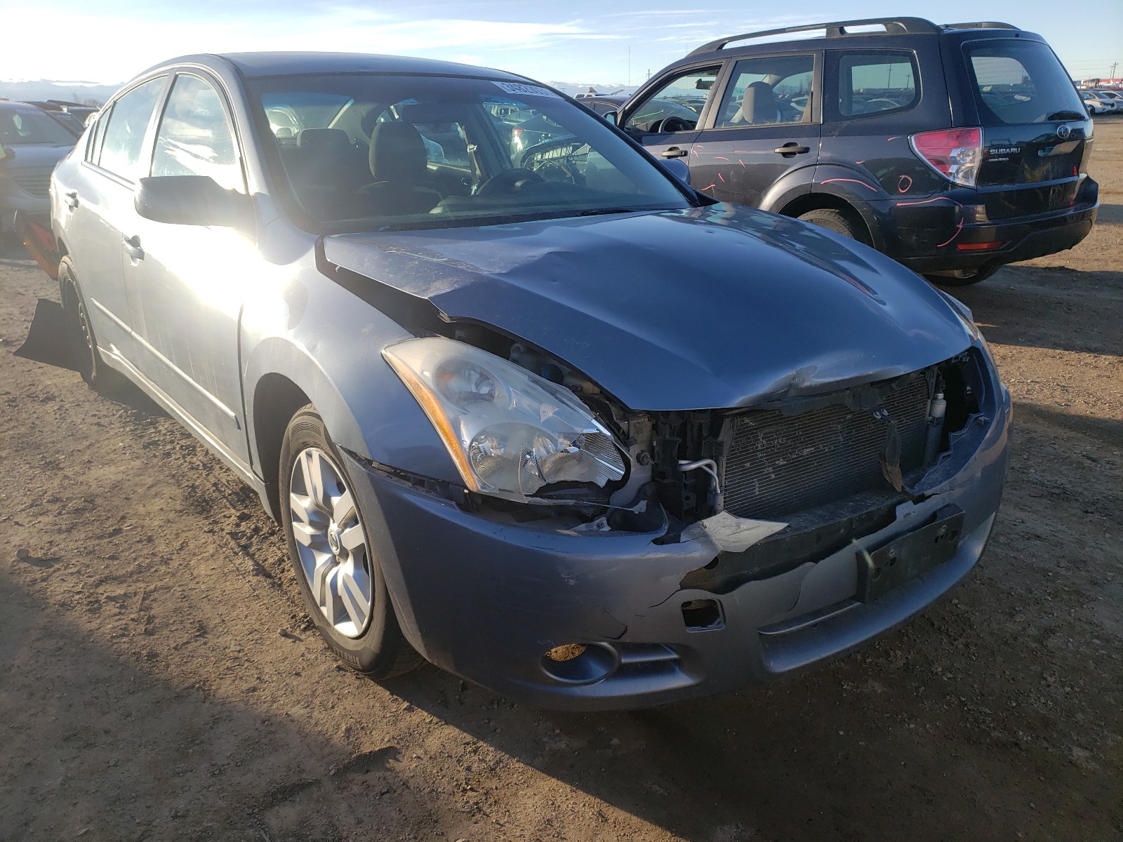 Nissan Altima bas (2010)