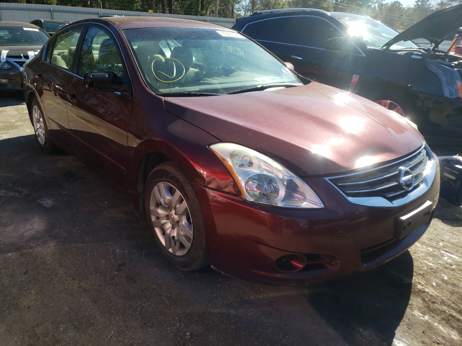 Nissan Altima bas (2010)