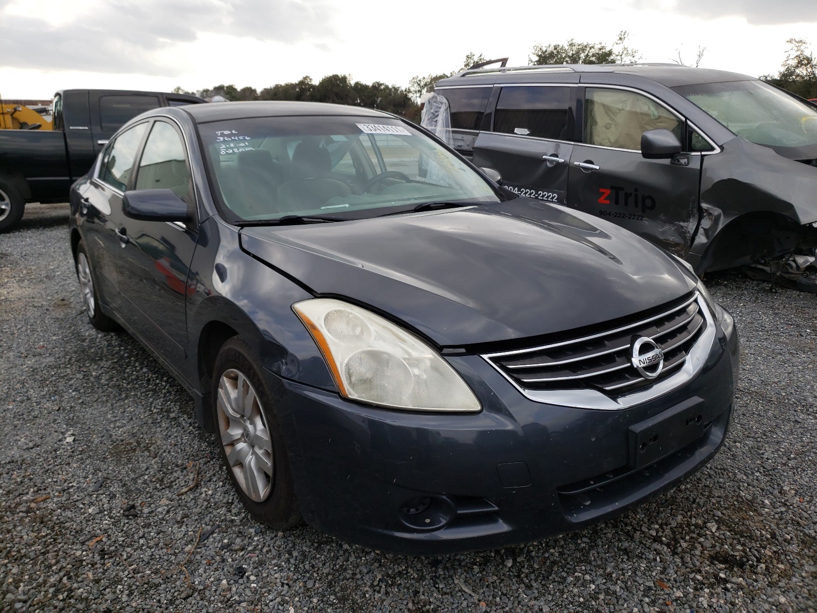 Nissan Altima bas (2010)