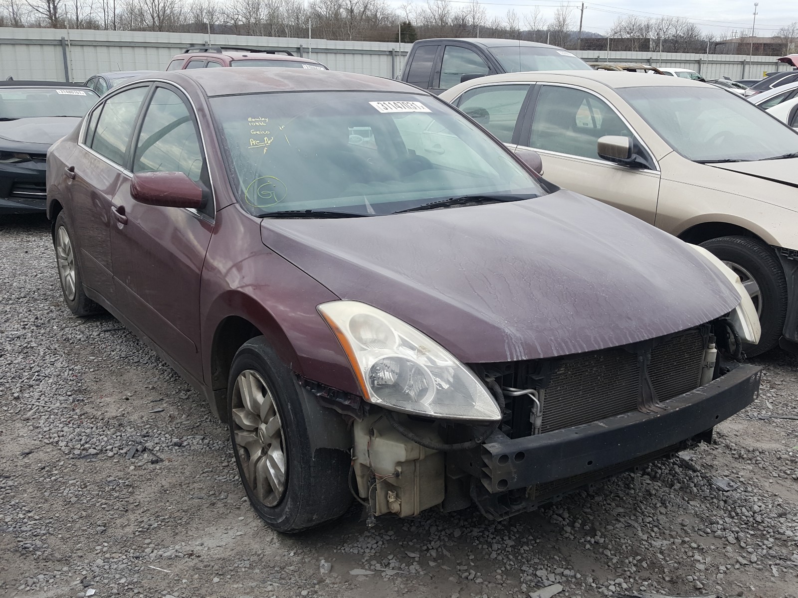 Nissan Altima bas (2011)