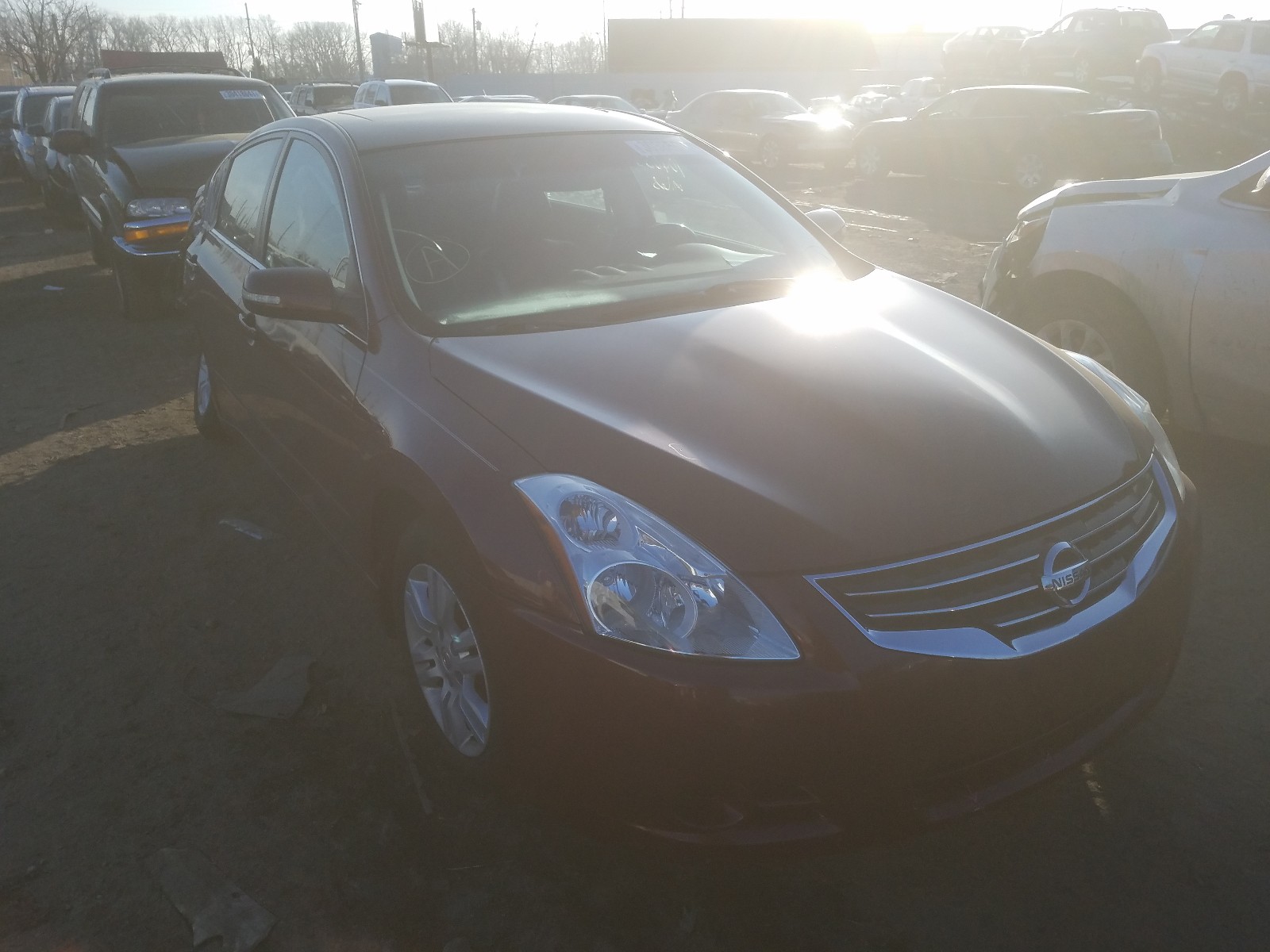 Nissan Altima bas (2011)