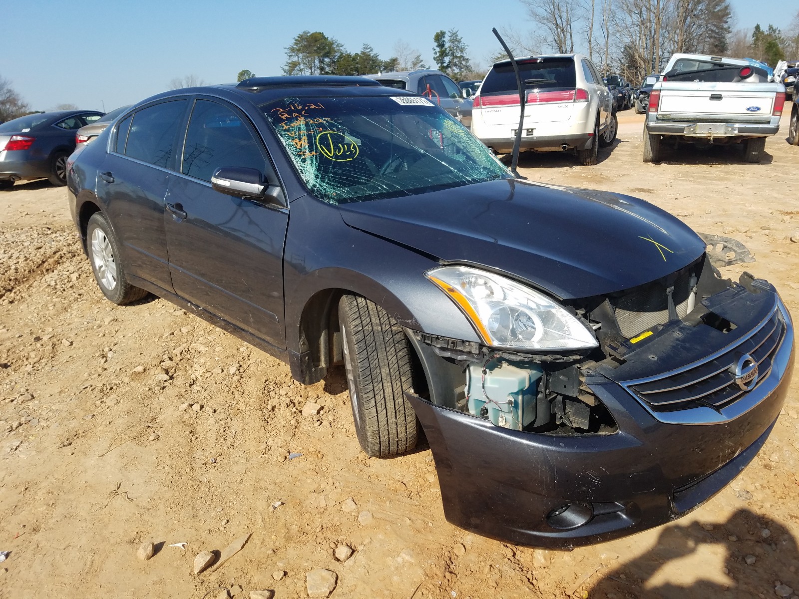 Nissan Altima bas (2011)