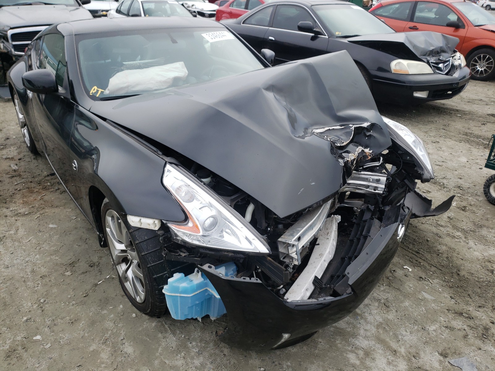 Nissan 370z base (2014)