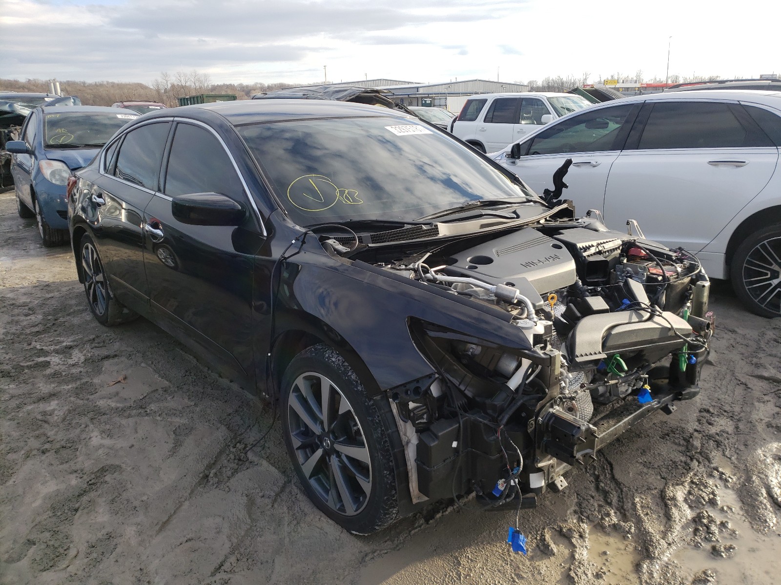 Nissan Altima bas (2017)