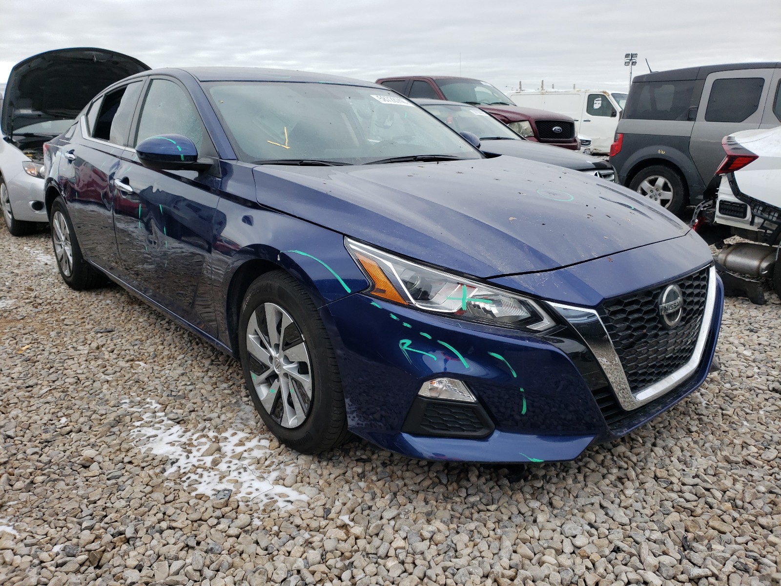 Nissan Altima s (2019)
