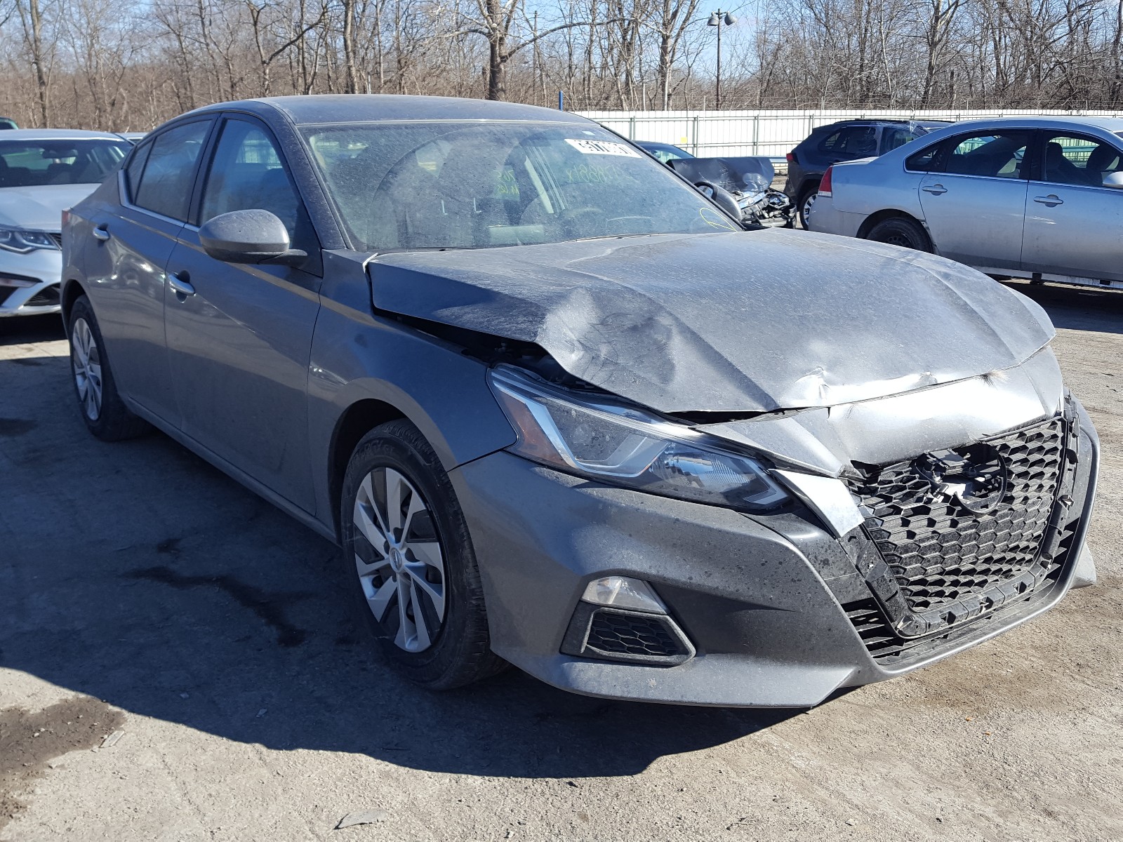 Nissan Altima s (2020)