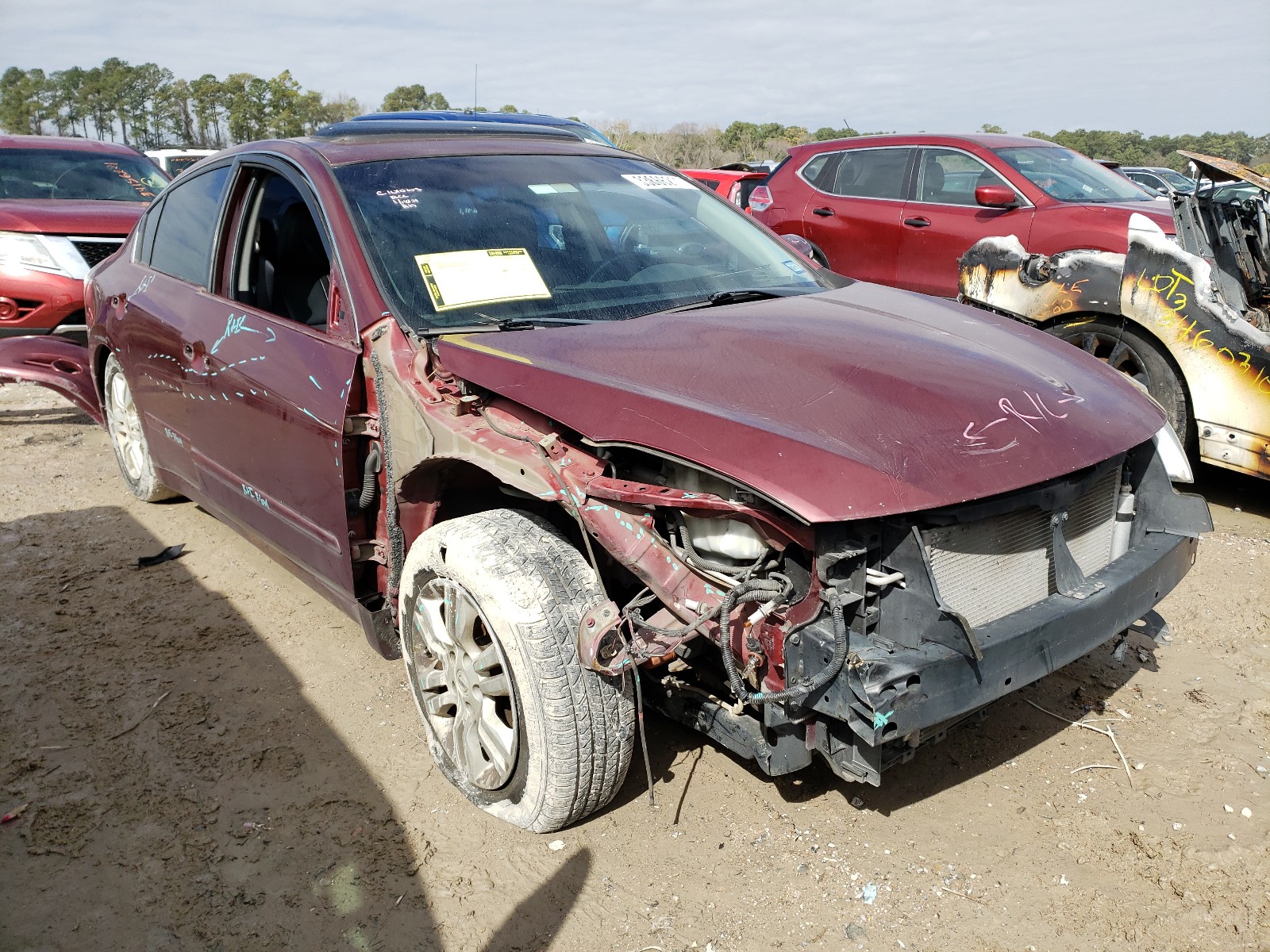 Nissan Altima bas (2010)