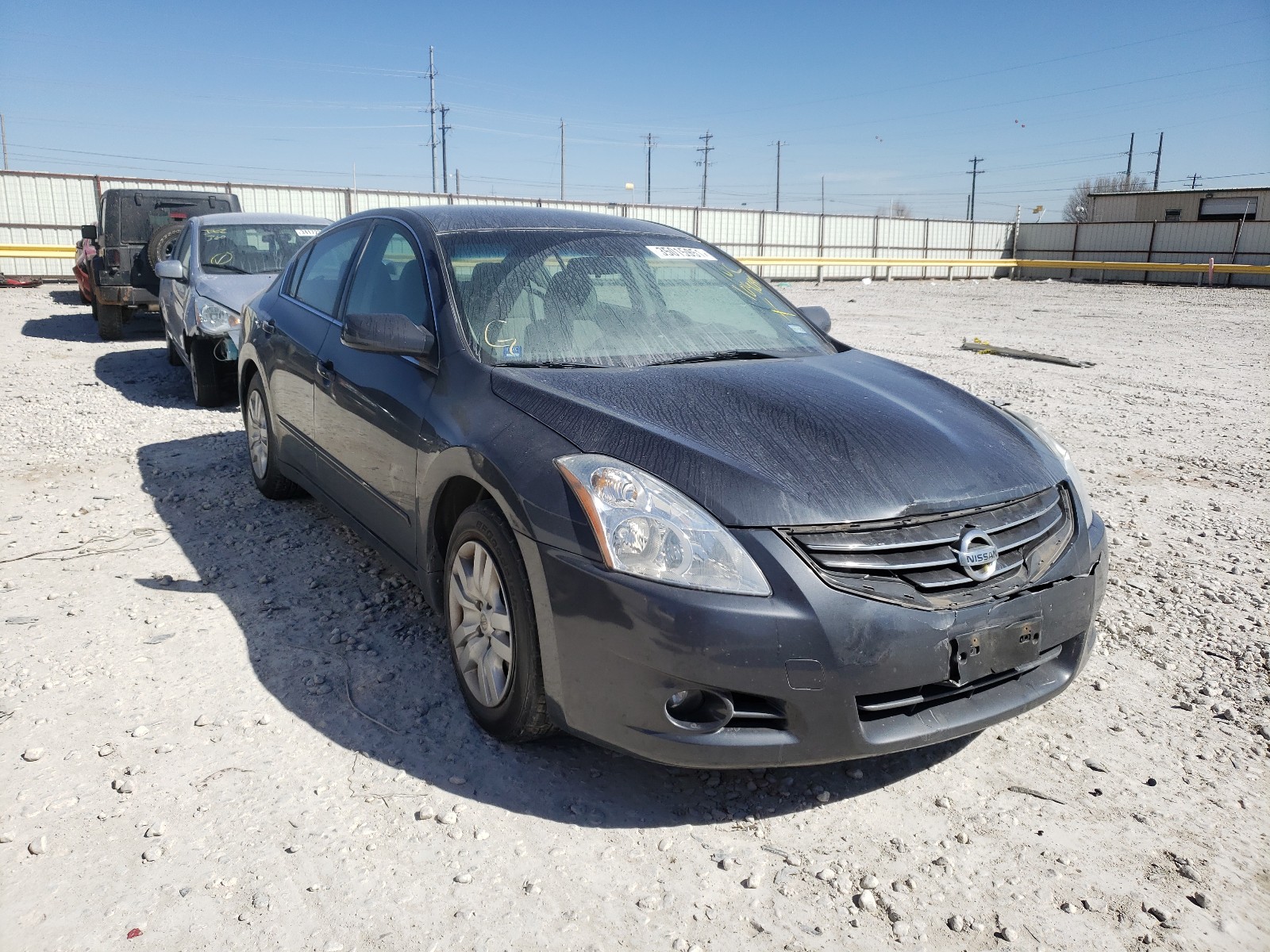 Nissan Altima bas (2011)