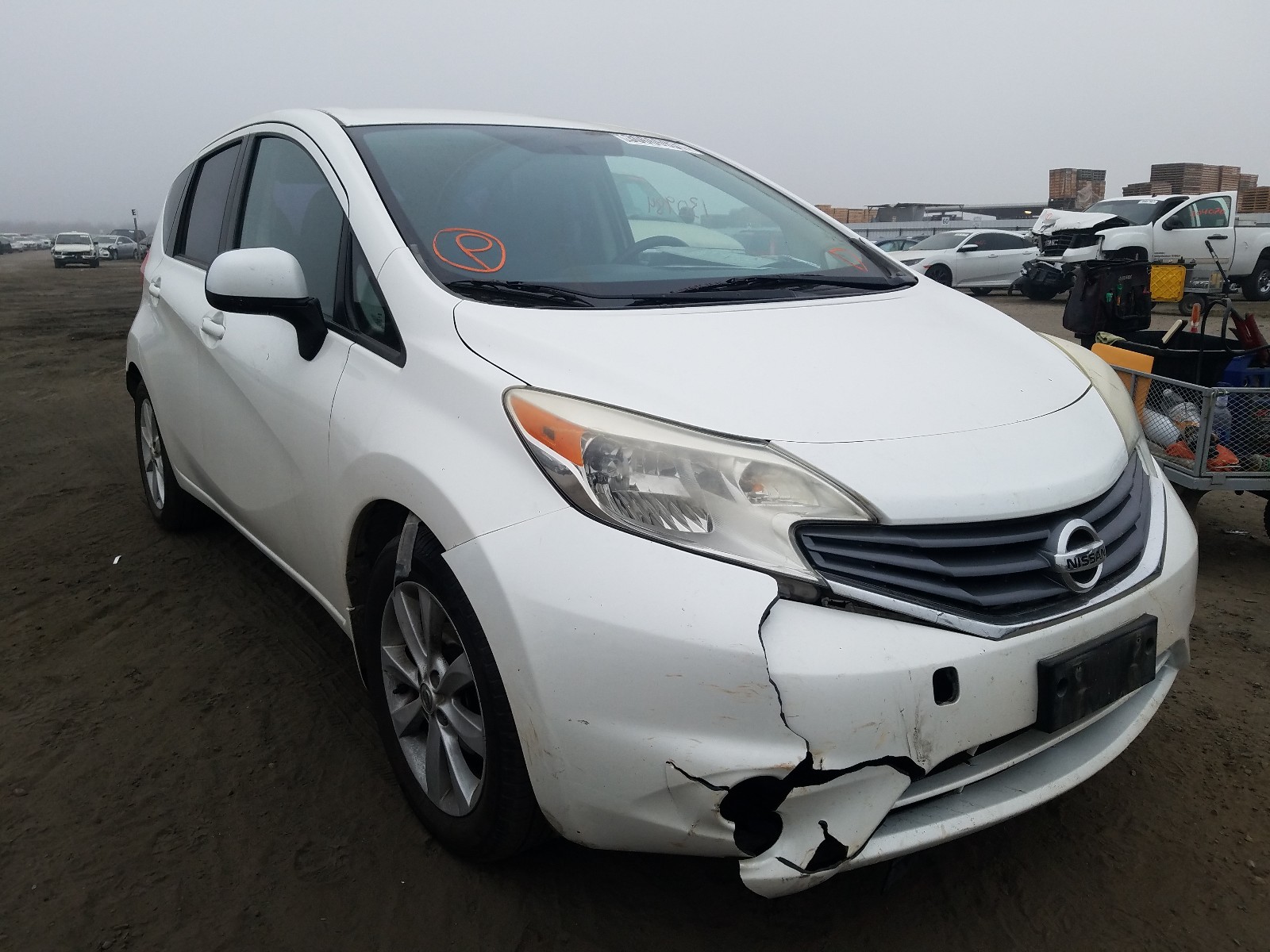 Nissan Versa note (2014)