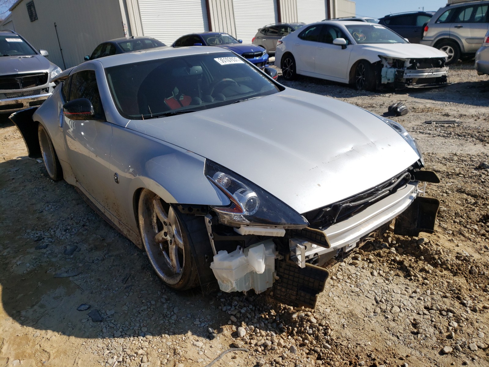 Nissan 370z base (2016)
