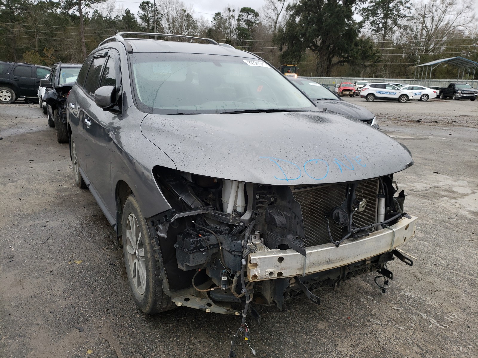 Nissan Pathfinder (2016)