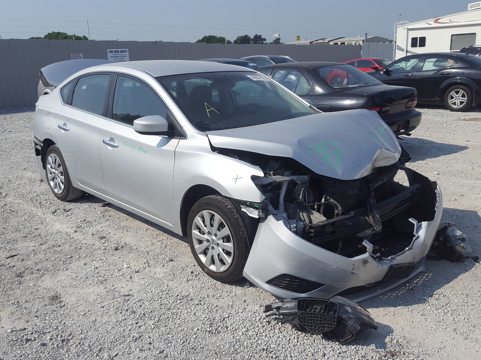 Nissan Sentra (2016)