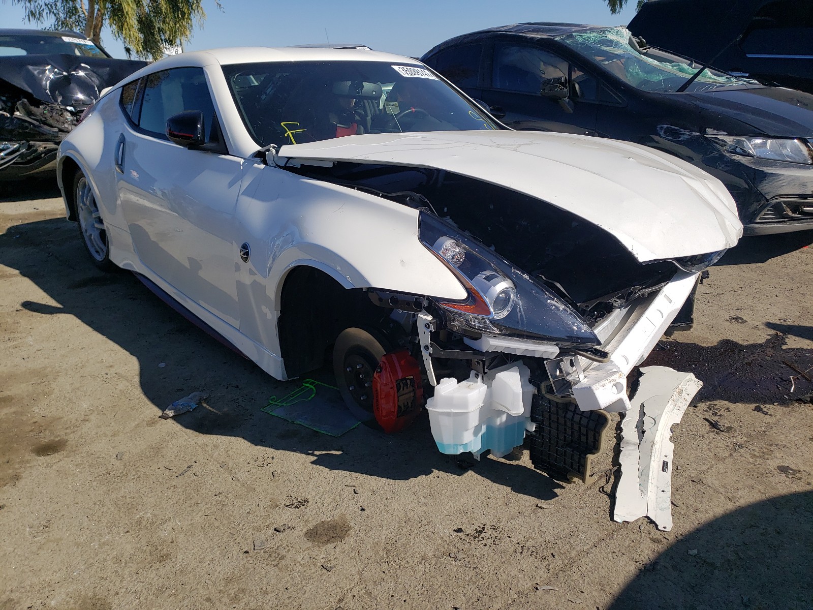 Nissan 370z base (2020)