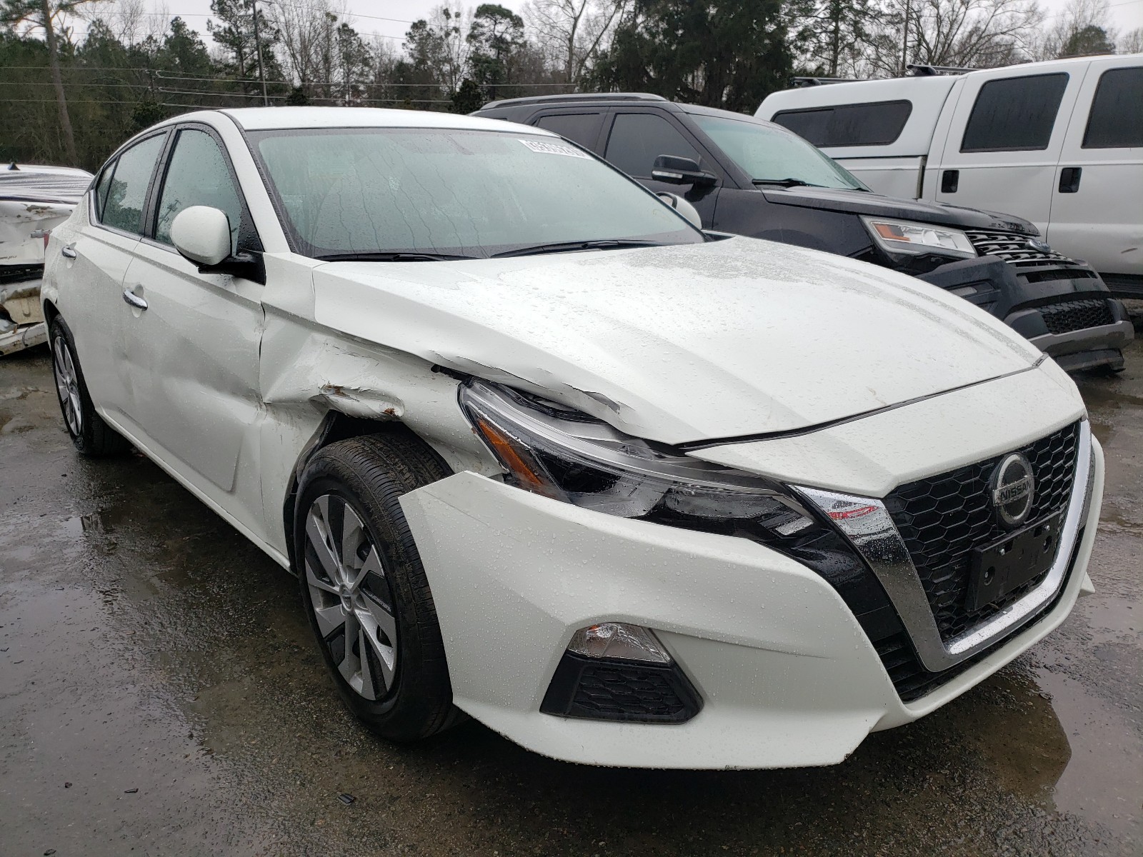 Nissan Altima s (2020)