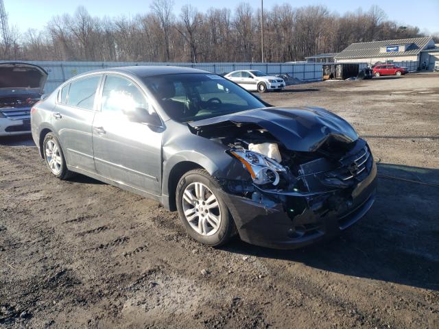 Nissan Altima bas (2011)