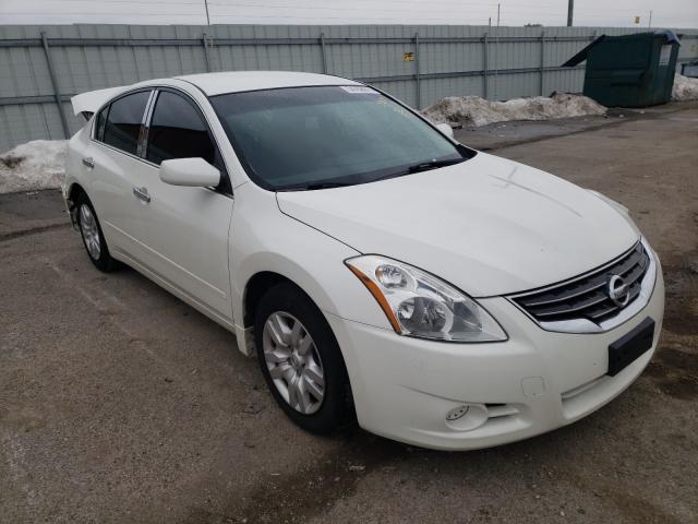 Nissan Altima bas (2012)