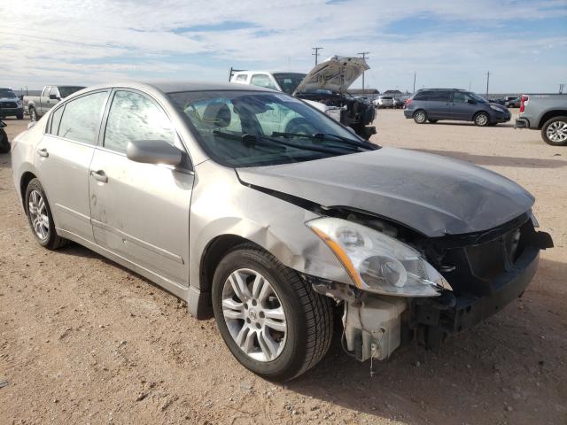 Nissan Altima bas (2012)