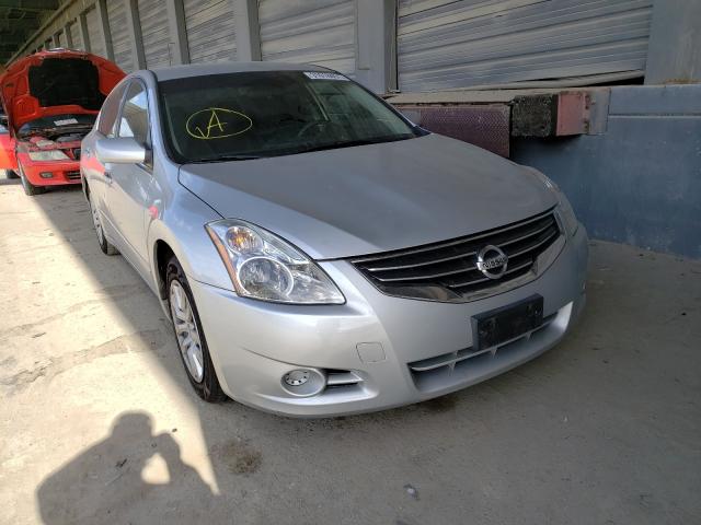 Nissan Altima bas (2012)