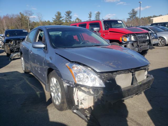 Nissan Altima bas (2012)