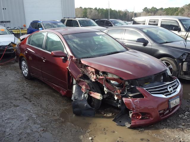 Nissan Altima bas (2010)