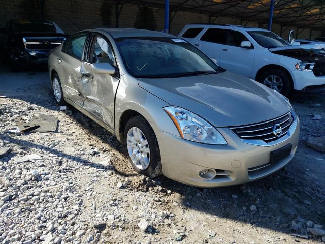 Nissan Altima bas (2010)