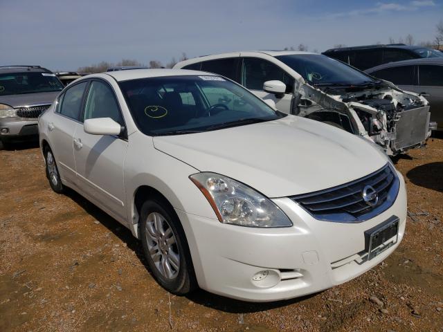 Nissan Altima bas (2010)