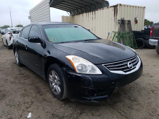 Nissan Altima bas (2012)
