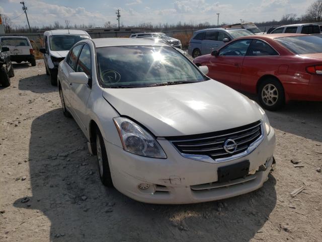 Nissan Altima bas (2010)