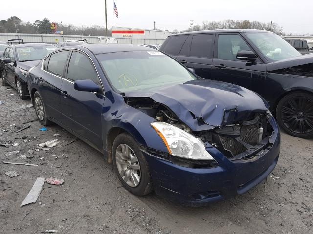 Nissan Altima bas (2010)