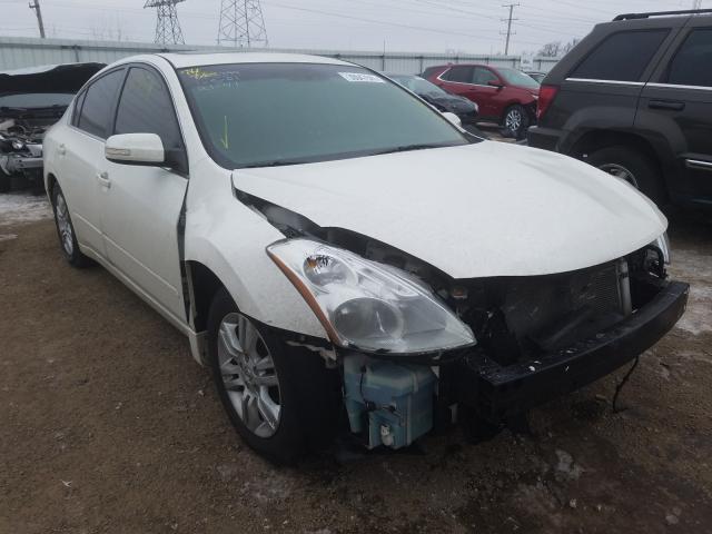 Nissan Altima bas (2010)