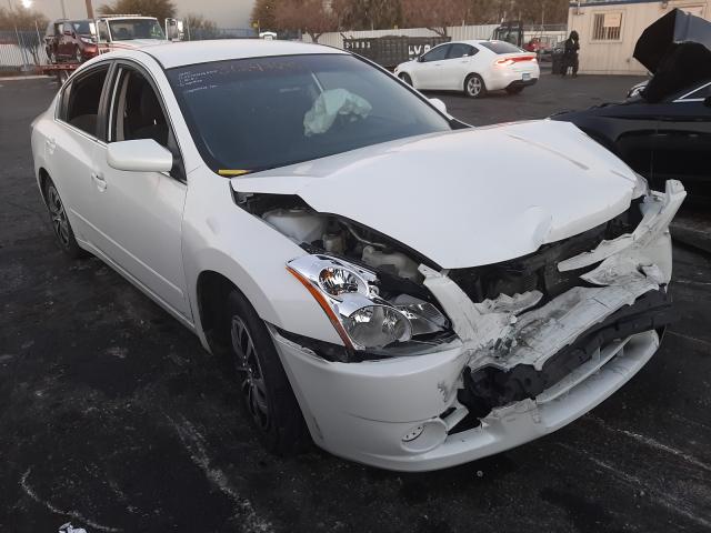 Nissan Altima bas (2012)