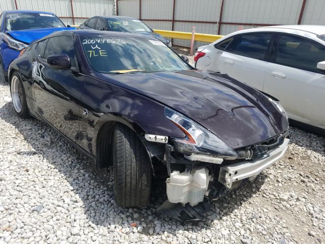 Nissan 370z base (2017)