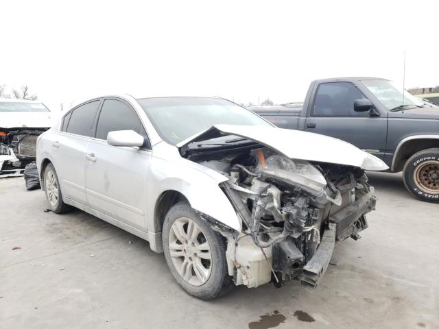 Nissan Altima bas (2012)