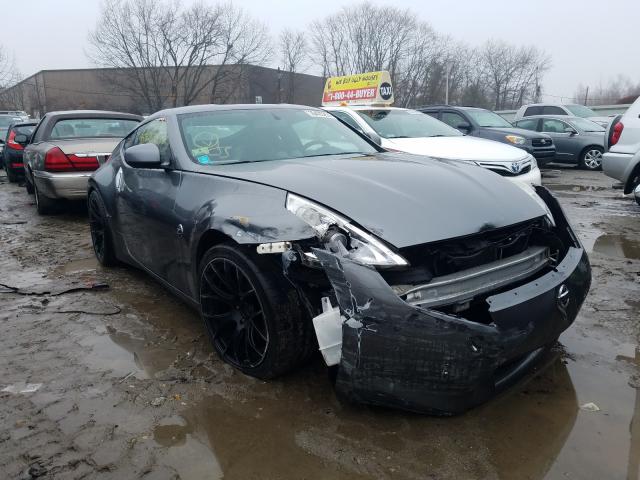 Nissan 370z base (2011)