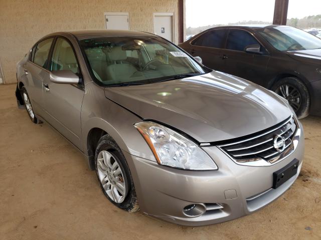 Nissan Altima bas (2011)