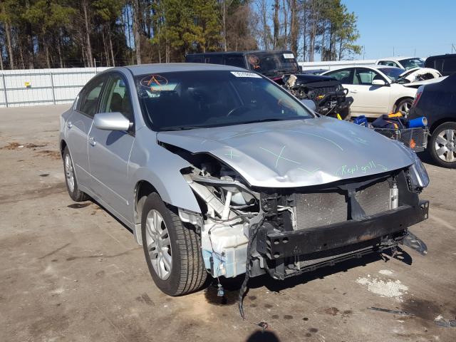 Nissan Altima bas (2012)