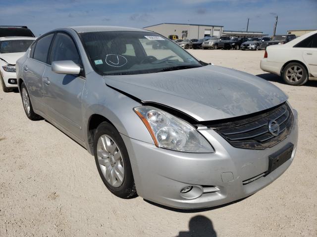 Nissan Altima bas (2012)
