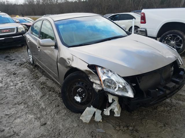 Nissan Altima bas (2012)