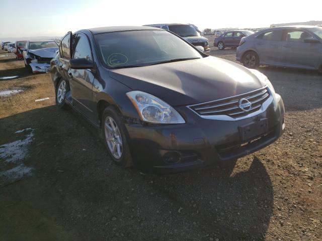Nissan Altima bas (2012)