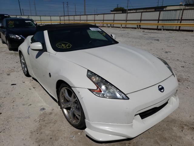 Nissan 370z base (2011)